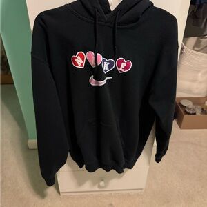 Gildan Black Heavy Blend Hoodie